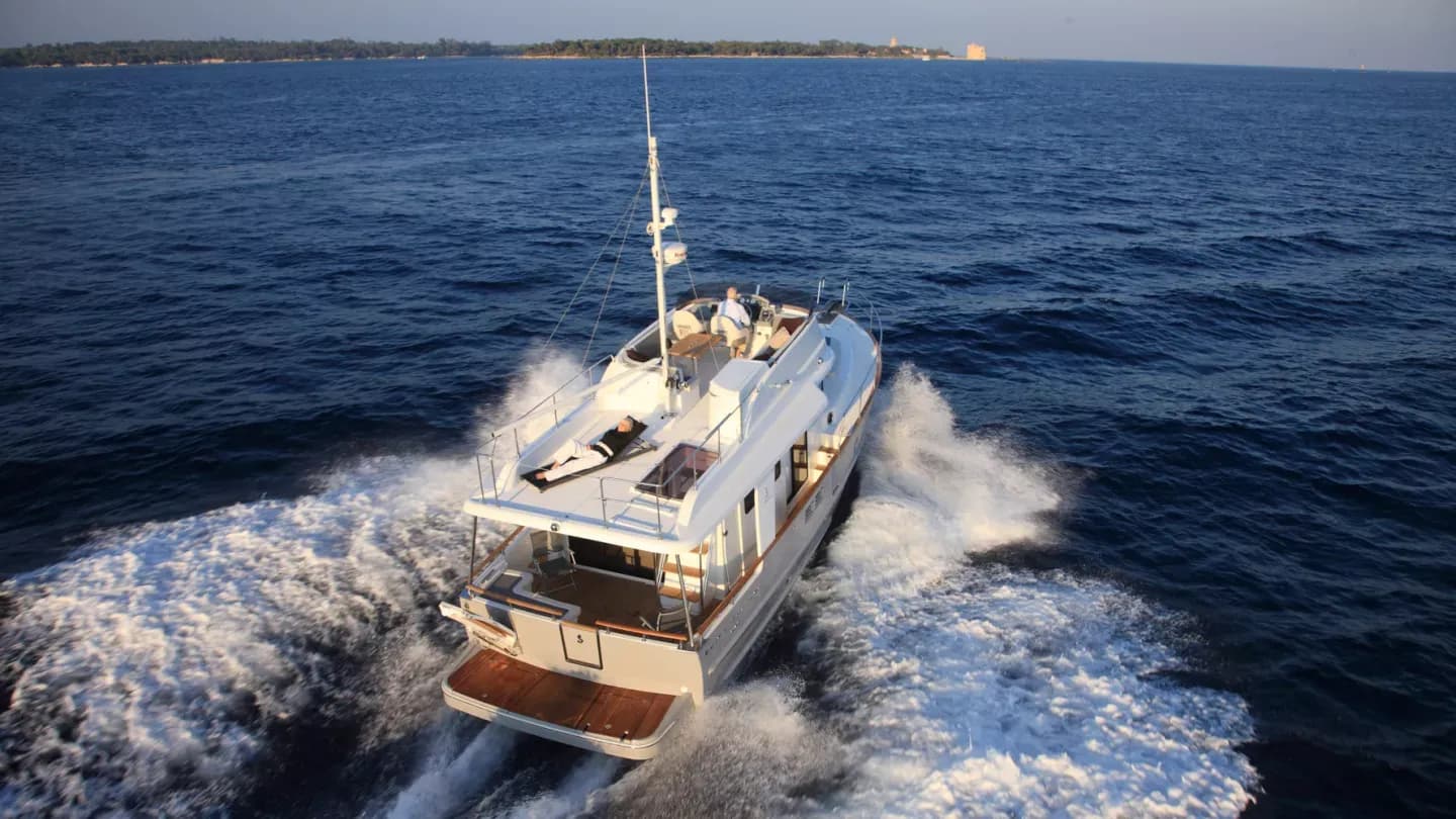 Beneteau Swift Trawler 44